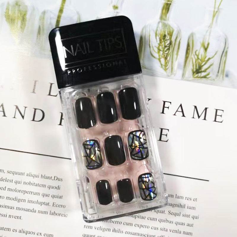 Nail Art Stickers – Easy DIY Nail Decorations